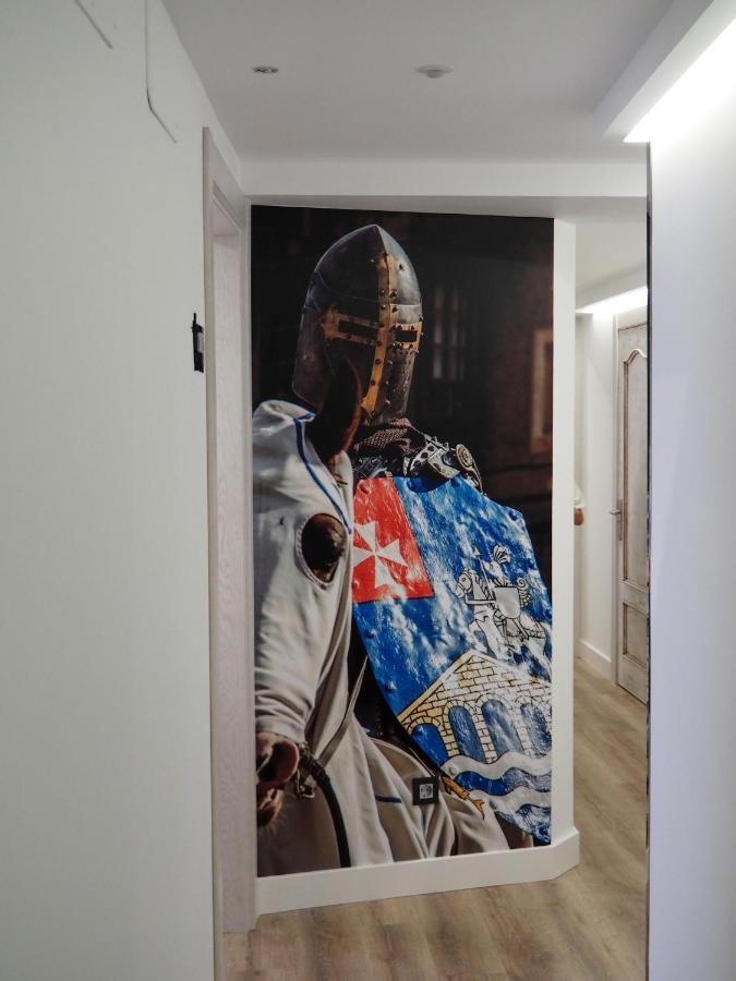 Hostal Don Suero De Quinones Hospital de Órbigo エクステリア 写真