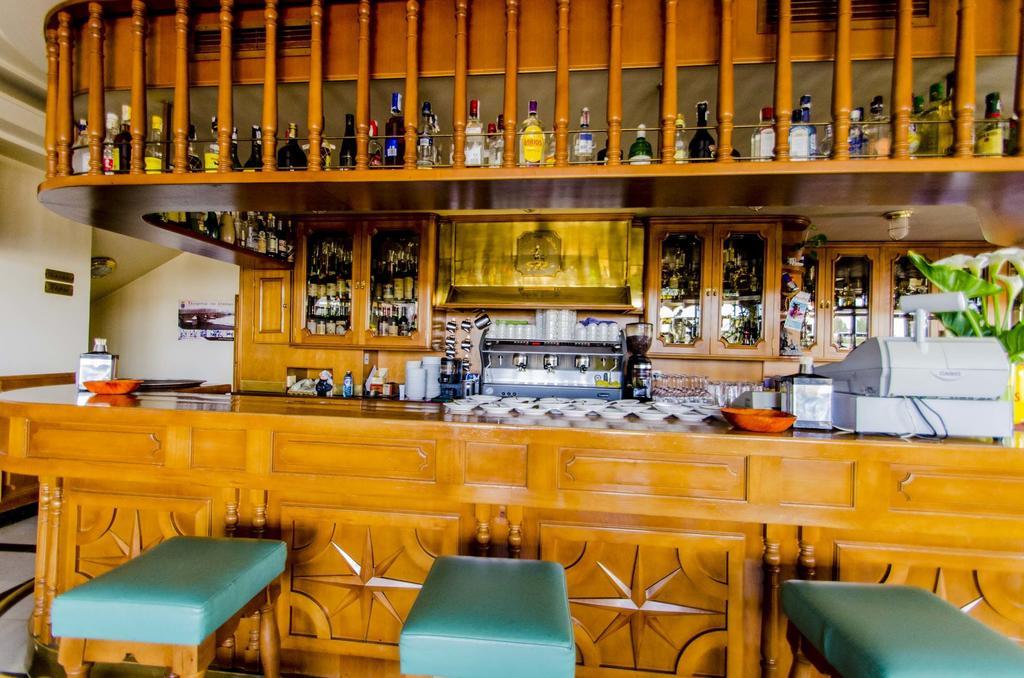Hostal Don Suero De Quinones Hospital de Órbigo エクステリア 写真